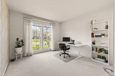 3889 Brockton Drive, Colerain Township, OH 45251 - Photo 23