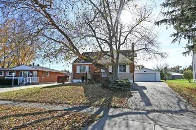 10480 Wintergreen Court, Sharonville, OH 45241 - Photo 3