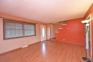 10480 Wintergreen Ct, Sharonville, OH 45241 - Photo 7