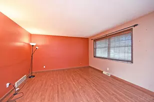 10480 Wintergreen Ct, Sharonville, OH 45241 - Photo 5