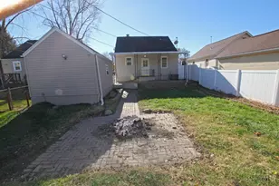 121 Boys Ave, Franklin, OH 45005 - Photo 7