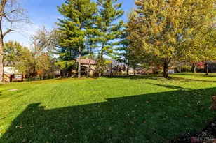 9140 Red Cedar Ln, West Chester, OH 45069 - Photo 5