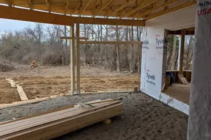 9798 Christian Ct, Hamilton Township, OH 45140 - Photo 13