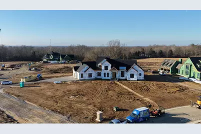 9798 Christian Court, Hamilton Township, OH 45140 - Photo 3