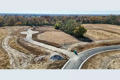 9798 Christian Court #9, Hamilton Township, OH 45140 - Photo 3