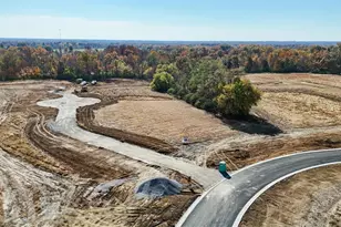 9798 Christian Ct, Hamilton Township, OH 45140 - Photo 3