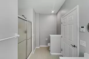 7682 Crystal Cove Pointe, Hamilton Township, OH 45039 - Photo 15