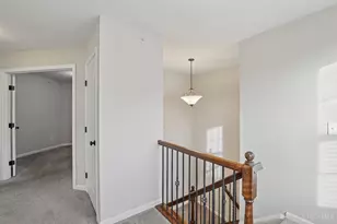 7979 Oakbridge Wy, Green Township, OH 45248 - Photo 3