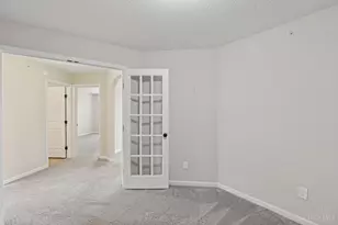 7979 Oakbridge Wy, Green Township, OH 45248 - Photo 33