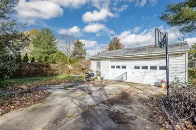 6912 Edith Street, Newtown, OH 45244 - Photo 3