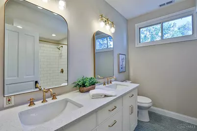 3424 Craig Avenue, Cincinnati, OH 45211 - Photo 35