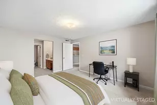 5769 Cheviot Rd, Green Township, OH 45247 - Photo 17