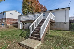 1747 Summithills Dr, Anderson Township, OH 45255 - Photo 25