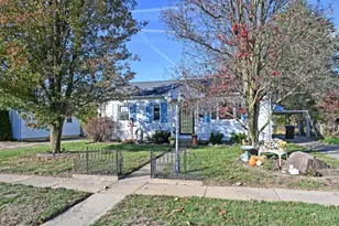 50 Flamingo Dr, Saint Clair Township, OH 45013 - Photo 3