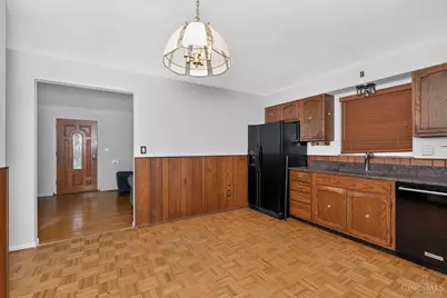 372 Marbill Lane, Delhi Township, OH 45238 - Photo 9