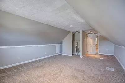 5271 Highview Drive, Cincinnati, OH 45238 - Photo 13