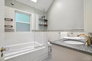 2922 Utopia Pl, Cincinnati, OH 45208 - Photo 11