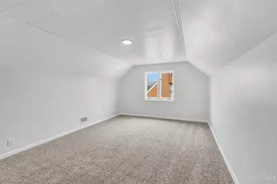 1758 Tuxworth Avenue, Cincinnati, OH 45238 - Photo 25