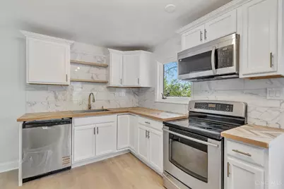 1758 Tuxworth Avenue, Cincinnati, OH 45238 - Photo 11