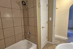 9103 Zoellner Rd, Colerain Township, OH 45251 - Photo 17