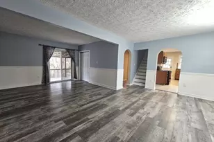 9103 Zoellner Rd, Colerain Township, OH 45251 - Photo 3