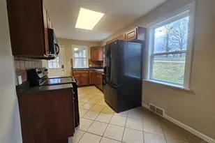 9103 Zoellner Rd, Colerain Township, OH 45251 - Photo 9