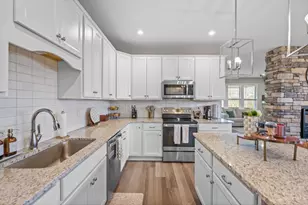 3036 Barnbougle Dr, Miami Township, OH 45233 - Photo 9