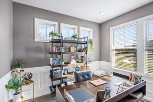 3036 Barnbougle Dr, Miami Township, OH 45233 - Photo 5