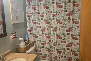 2238 Pacora Dr, Springfield Township, OH 45231 - Photo 9