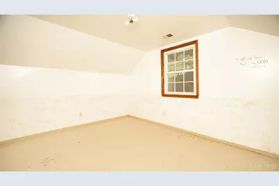 210 Walt Alsgood Road, Oliver Township, OH 45693 - Photo 27