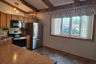 4 Pleasant Creek Ct, Fairfield, OH 45014 - Photo 9