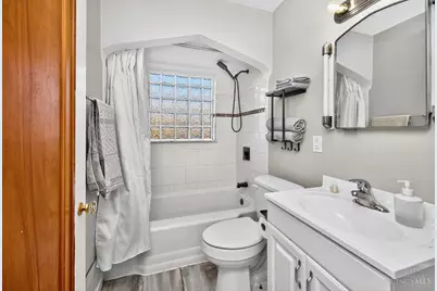 3936 Janett Avenue, Green Township, OH 45211 - Photo 19