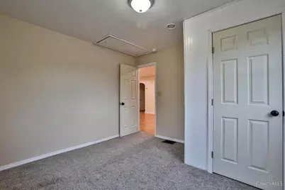 130 Parkside Avenue, Greendale, IN 47025 - Photo 21