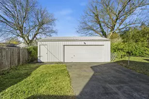 6836 Windward St, Columbia Township, OH 45227 - Photo 3