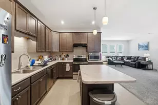 8147 Westfall Ln, West Chester, OH 45069 - Photo 15