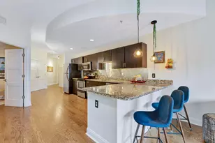 1326 Vine St, Cincinnati, OH 45202 - Photo 3