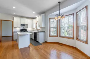 320 Springmill Dr, Springboro, OH 45066 - Photo 7