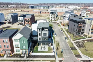 4421 Pin Oak Cir, Cincinnati, OH 45209 - Photo 9