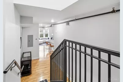1415 Vine Street #305, Cincinnati, OH 45202 - Photo 5