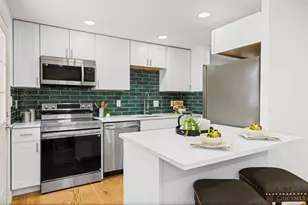 13 Planet Ct, Fairfield, OH 45014 - Photo 11