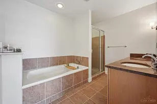 2260 Riverside Dr, Cincinnati, OH 45202 - Photo 23