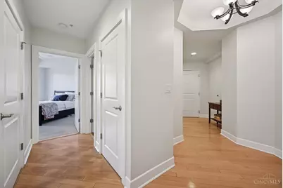 2260 Riverside Drive #203, Cincinnati, OH 45202 - Photo 3