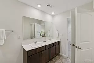 5001 Lakeview Dr, Hamilton Township, OH 45152 - Photo 21