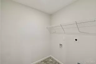 5001 Lakeview Dr, Hamilton Township, OH 45152 - Photo 33