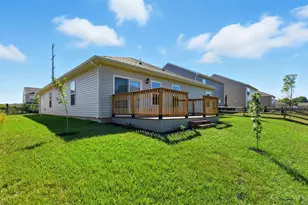 5001 Lakeview Dr, Hamilton Township, OH 45152 - Photo 39