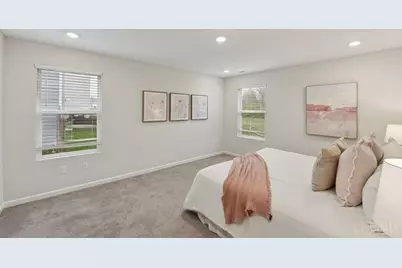 5001 Lakeview Drive, Hamilton Township, OH 45152 - Photo 17