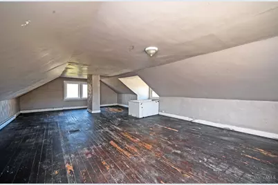 327 Crestline Avenue, Cincinnati, OH 45205 - Photo 25