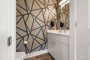 6227 W Station Ct Dr, Cincinnati, OH 45224 - Photo 17