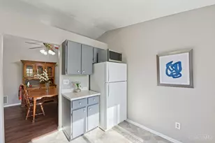 5207 S Eaglesnest Dr, Green Township, OH 45248 - Photo 17