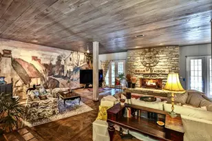 7925 Spiritwood Ct, Indian Hill, OH 45243 - Photo 5